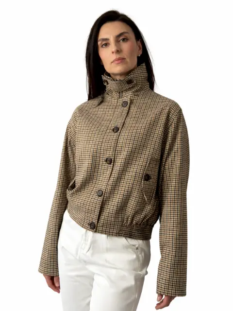 Kurtka w drobną kratę