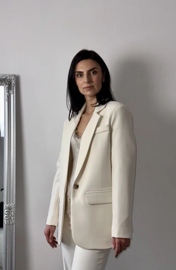 img-0009-duz204135y Kremowa marynarka