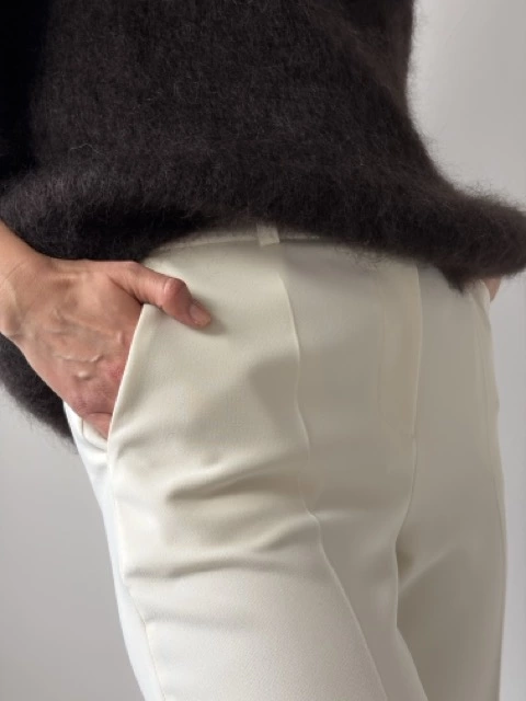 img-3188-s204129redni Kremowe spodnie o klasycznym kroju