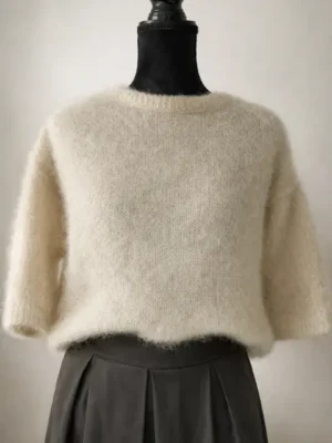 Lekki sweter z moheru