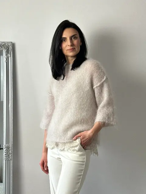 1-sweter-bez Delikatny sweter z kid moheru