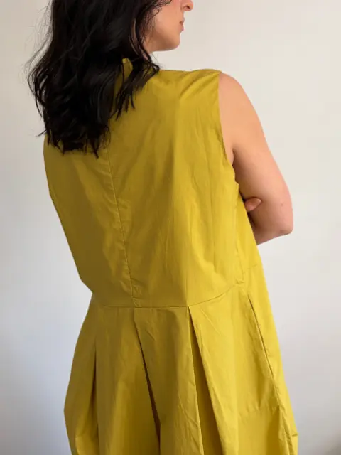 Sukienka bawełniana w odcieniu słonecznej żółci